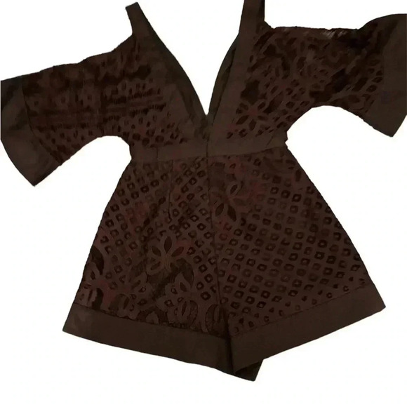 LUXXEL Cold Shoulder Lace Kimono Sleeve Brown Romper Size S - Picture 6 of 9